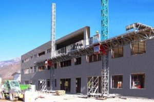 В Ярославле выпускают строительные принтеры для печати домов 5−6 этажей / Хабр